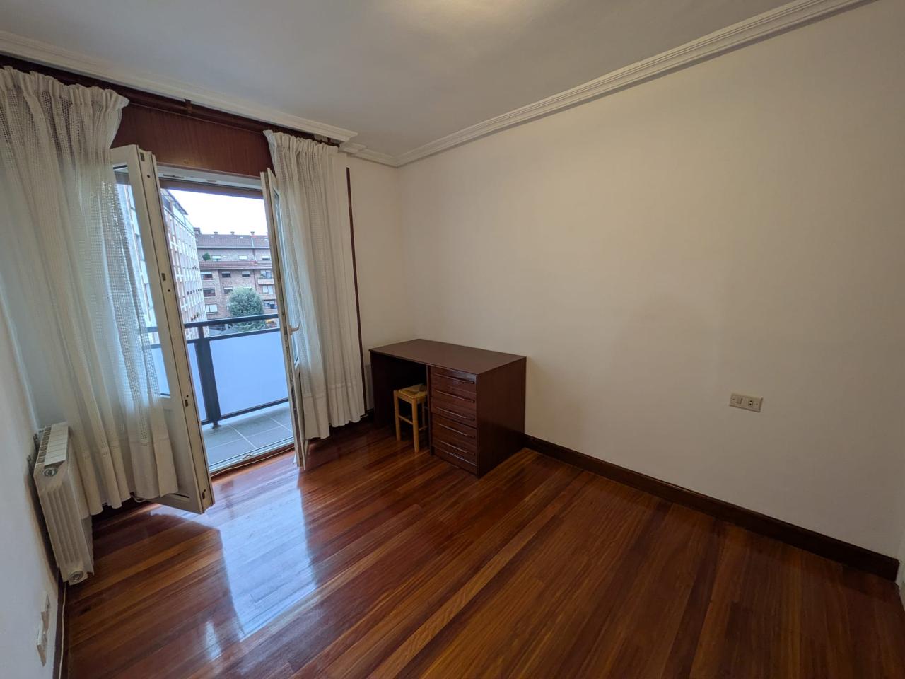 piso en amorebieta · abasolo-apezpiku-48340 280000€