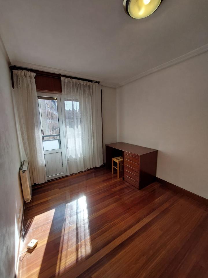 piso en amorebieta · abasolo-apezpiku-48340 280000€