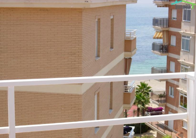 Piso en Carrer Palasiet, VILLAJOYOSA, Alicante de 54 m2