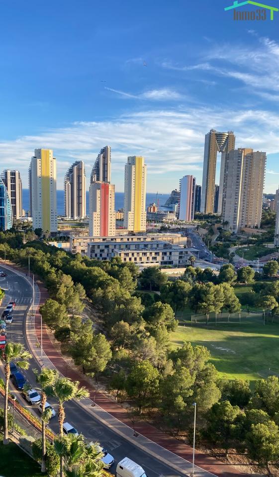 Piso en Calle Presidente Adolfo Suárez, Benidorm, Alicante de 114 m2