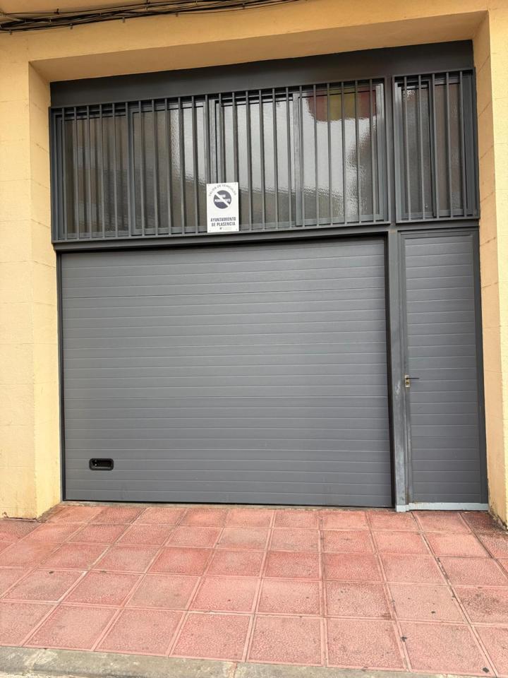 Local en Calle Santa Elena, Plasencia, Cáceres de 95 m2