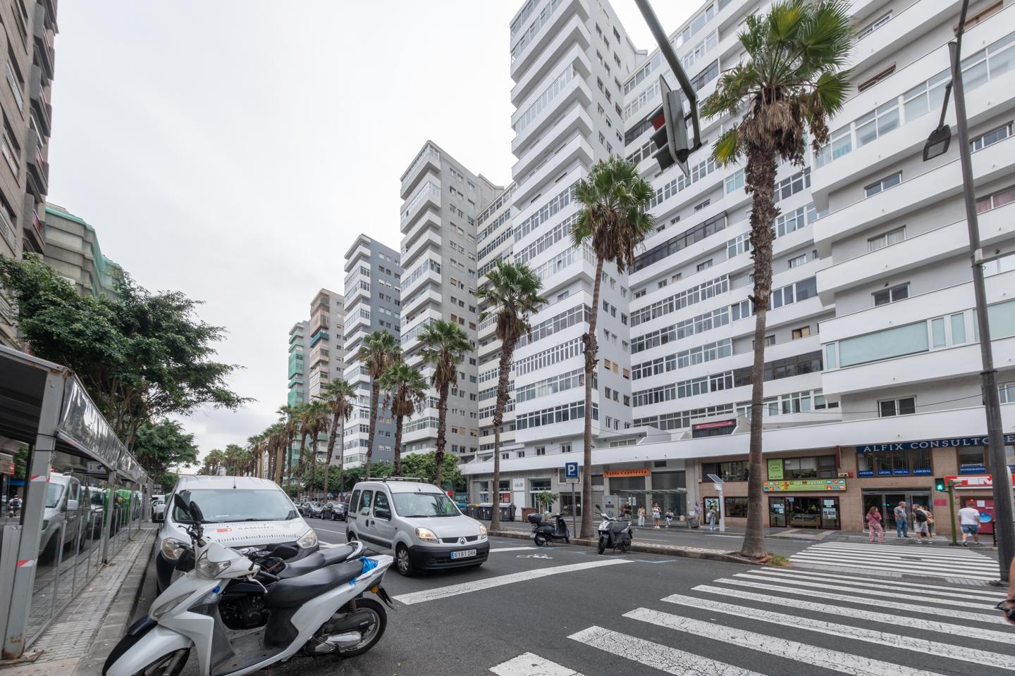 Piso en Avenida José Mesa y López 61, Las Palmas de Gran Canaria, Las Palmas de 100 m2