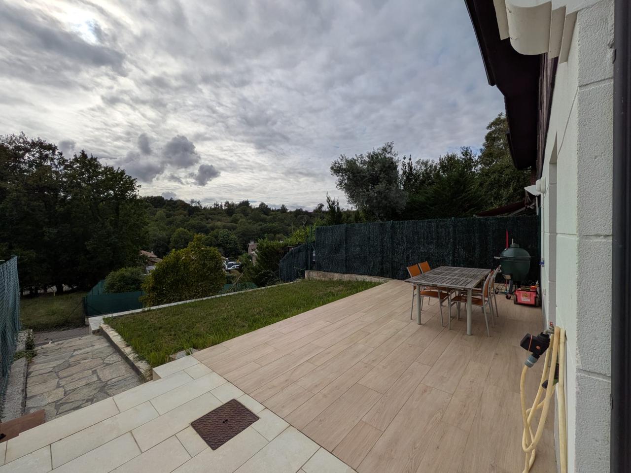 casa--chalet en amorebieta · san-isidro-48340 639000€