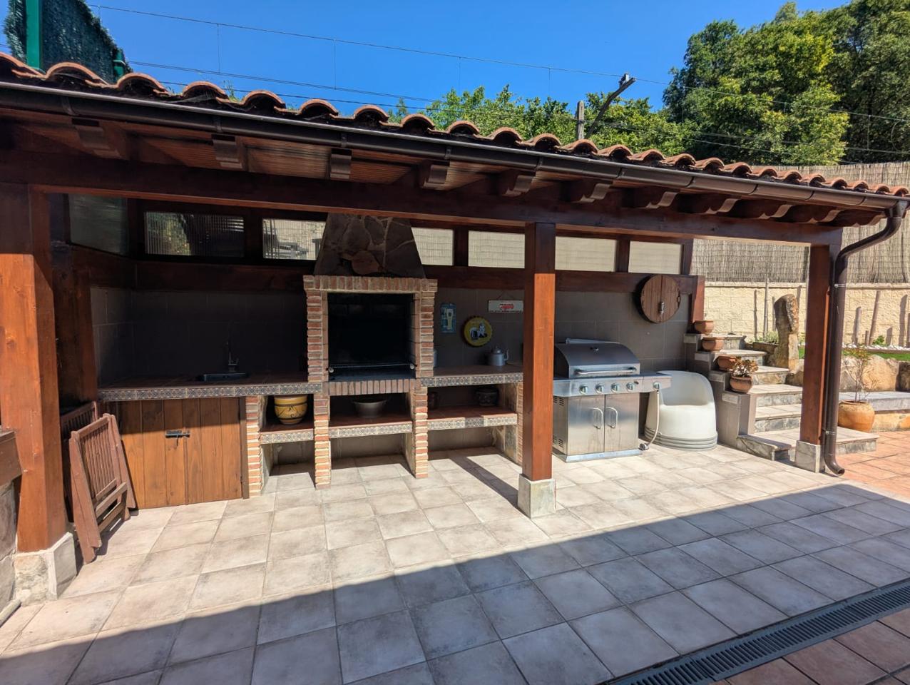 casa--chalet en amorebieta · aita-roman-urtiaga-48340 649000€