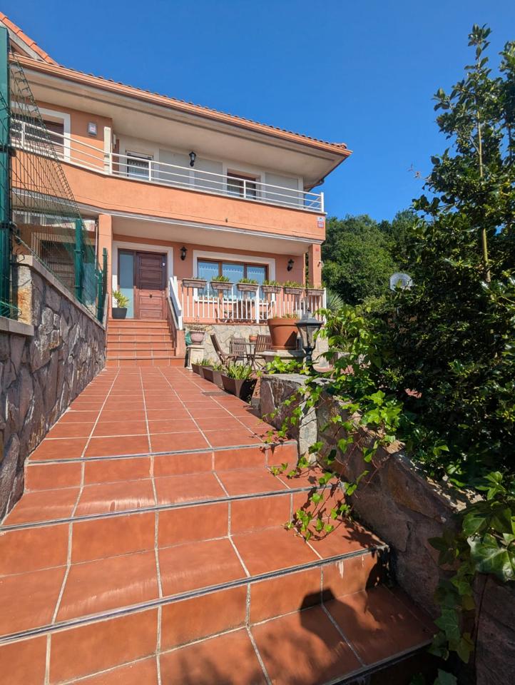 casa--chalet en amorebieta · aita-roman-urtiaga-48340 649000€