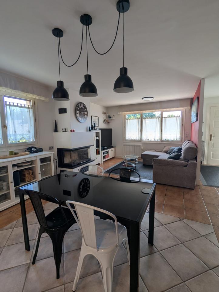 casa--chalet en amorebieta · aita-roman-urtiaga-48340 649000€