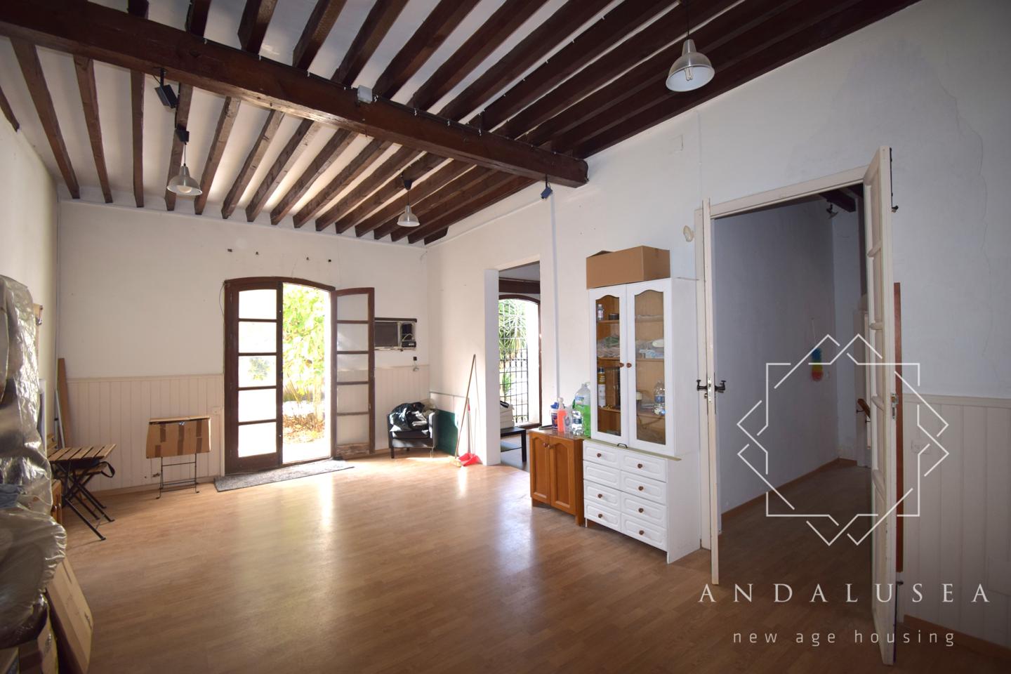 Local AL-5103, Turre