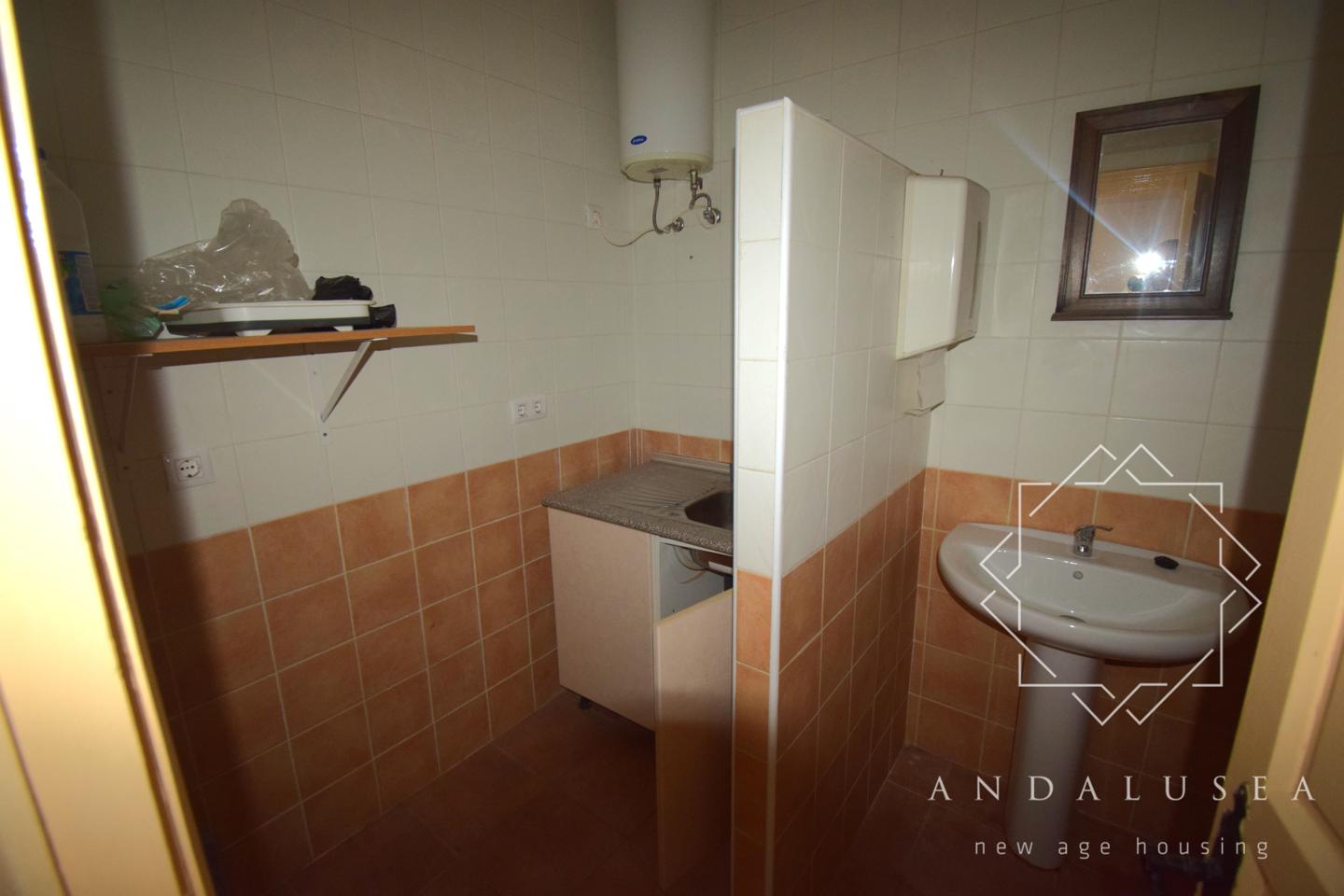 Local AL-5103, Turre