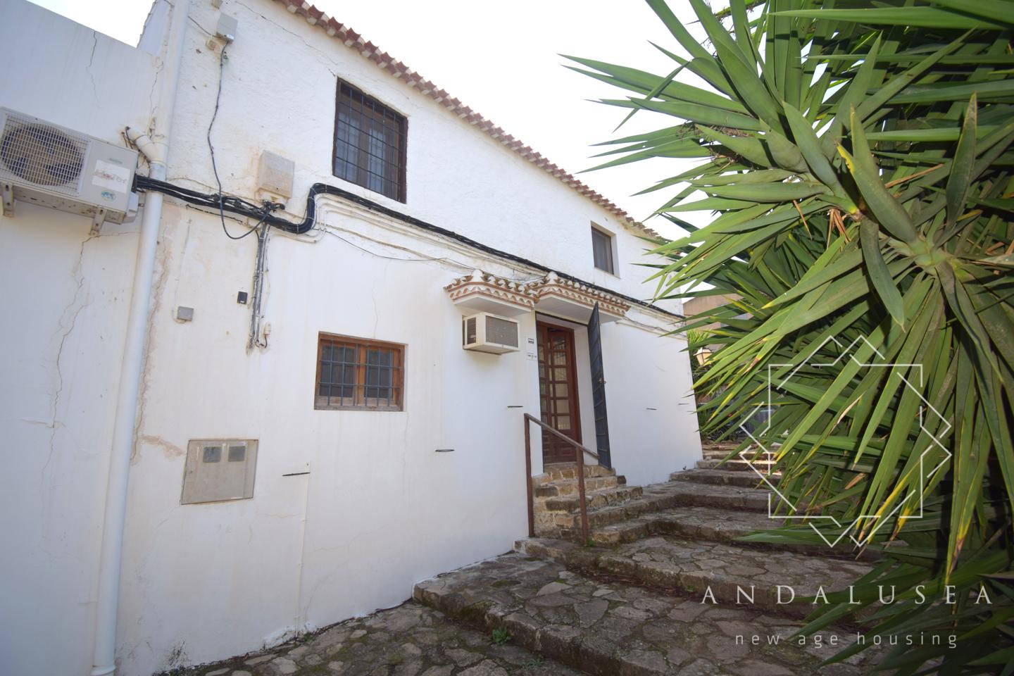 Local AL-5103, Turre