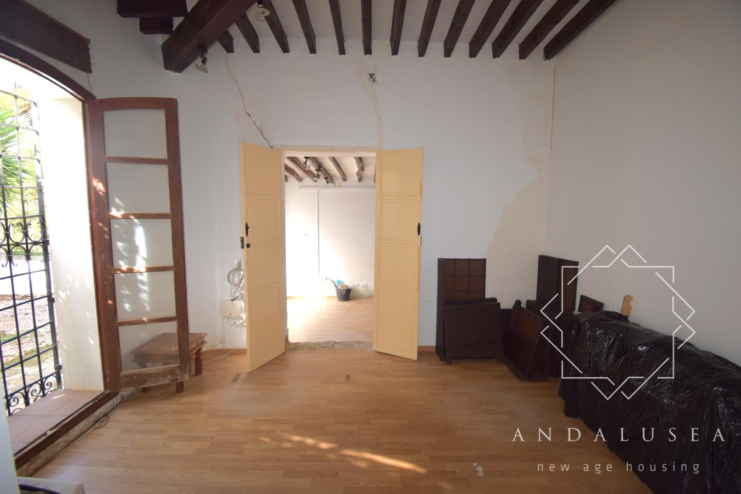 Local AL-5103, Turre