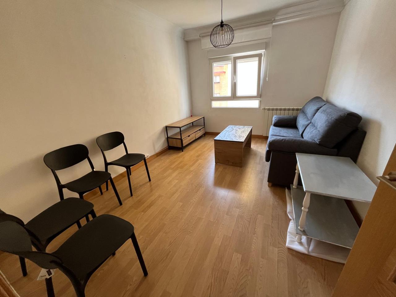 Piso en Calle Vitoria, Burgos, Burgos de 105 m2