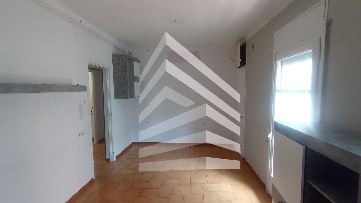 pisos en barcelona · navas 306000€