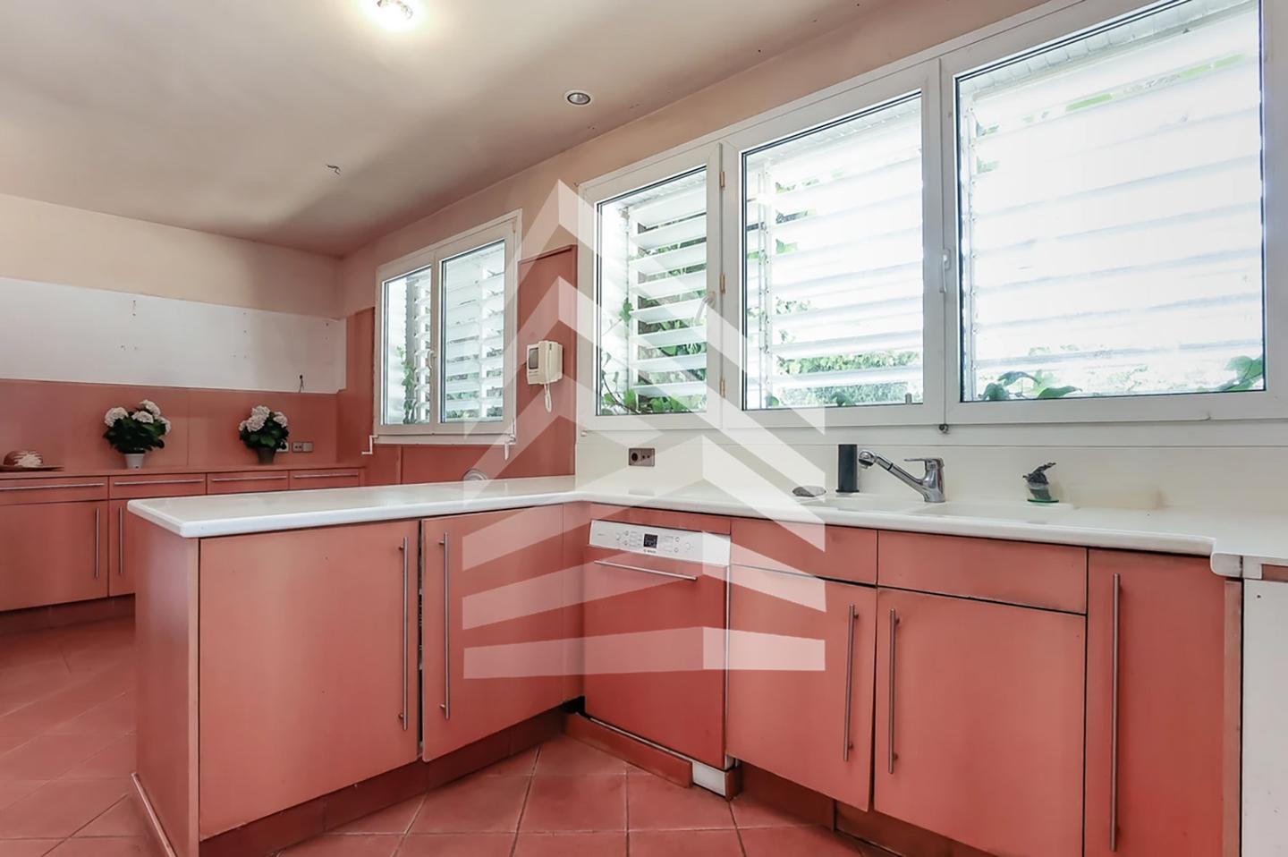 mansion en sant-andreu-de-llavaneres · avinguda-rocaferrera-08392 2100000€