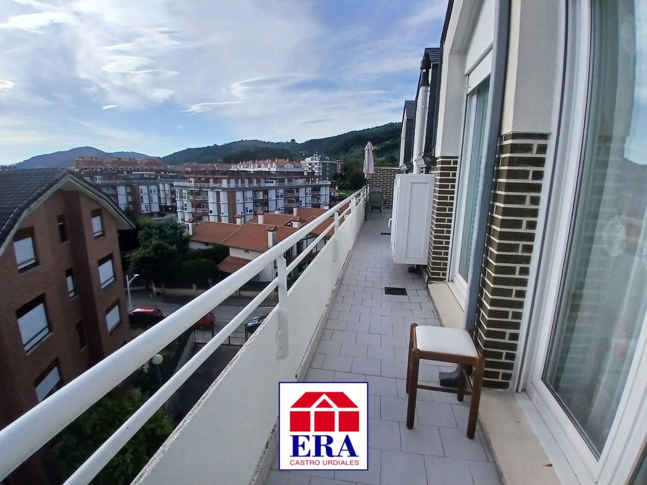 Piso en Calle El Hoyo, Castro-Urdiales, Cantabria de 89 m2