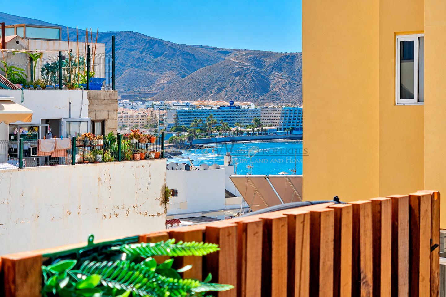Piso en Avenida de Suecia, Los Cristianos, Santa Cruz de Tenerife de 59 m2