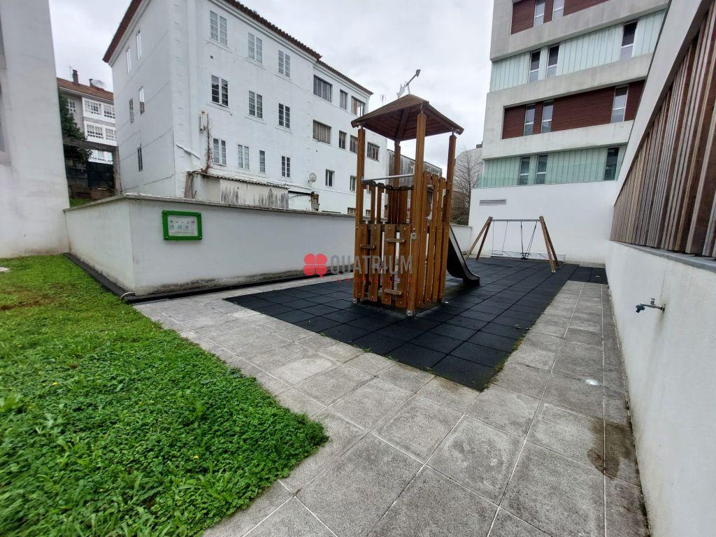 Piso en Avenida da Liberdade, Santiago de Compostela, A Coruña de 165 m2