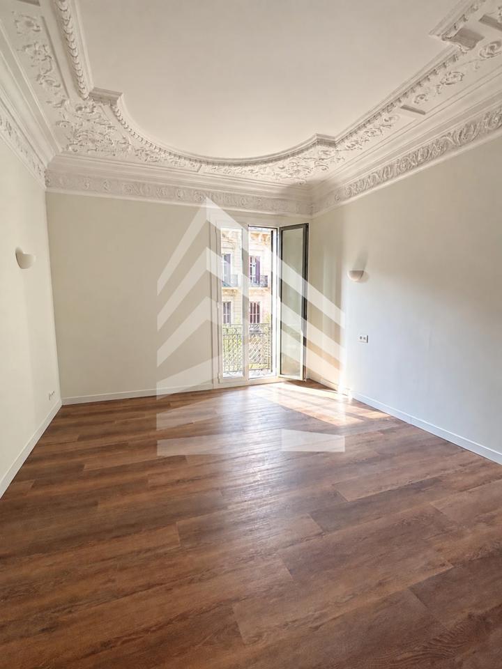 pisos en barcelona · carrer-de-bailen-08010 1750000€