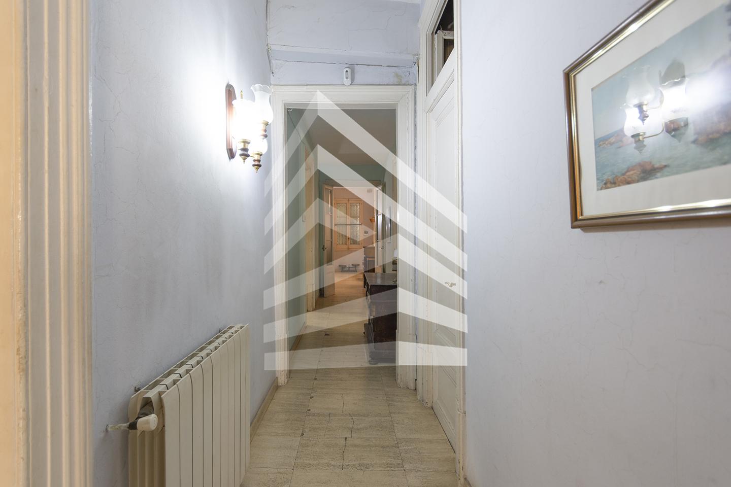 pisos en barcelona · la-rambla-08002 950000€