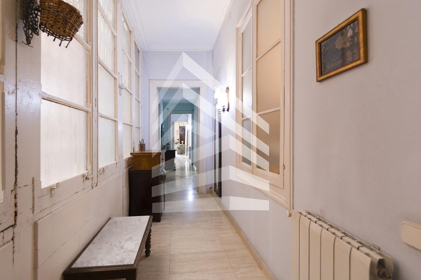 pisos en barcelona · la-rambla-08002 950000€