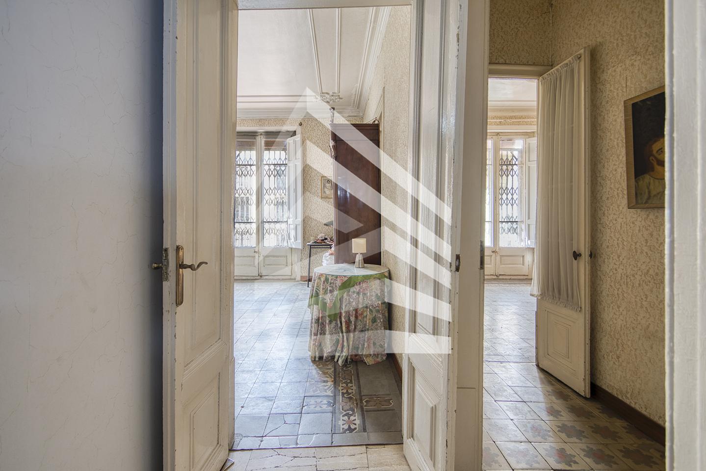 pisos en barcelona · la-rambla-08002 950000€
