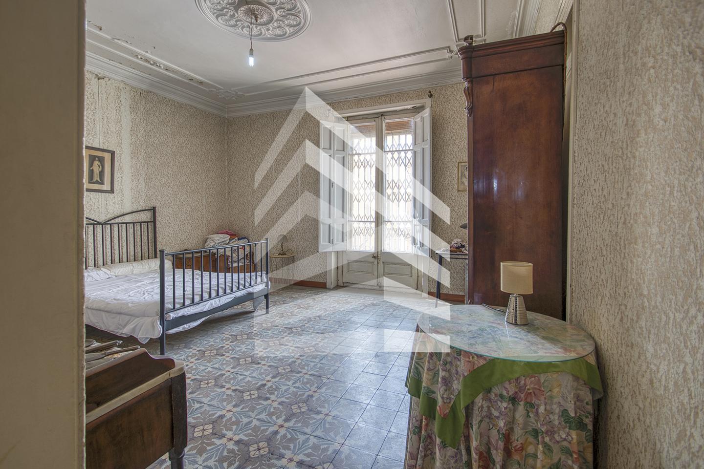pisos en barcelona · la-rambla-08002 950000€