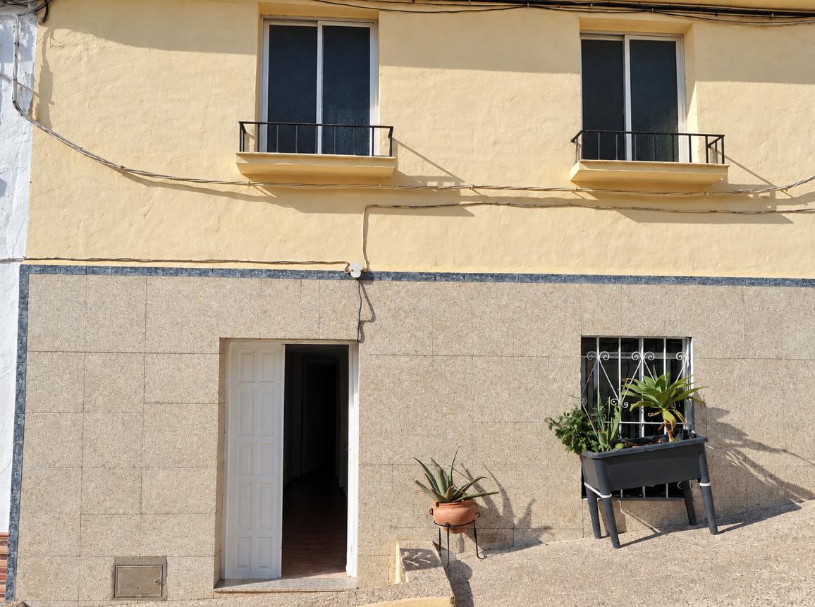 Villa in Calle Parra, Alozaina, Málaga of 149 m2