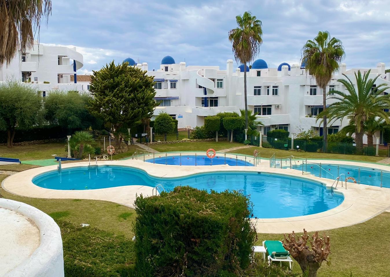 foto de PISO EN CALAHONDA, MIJAS