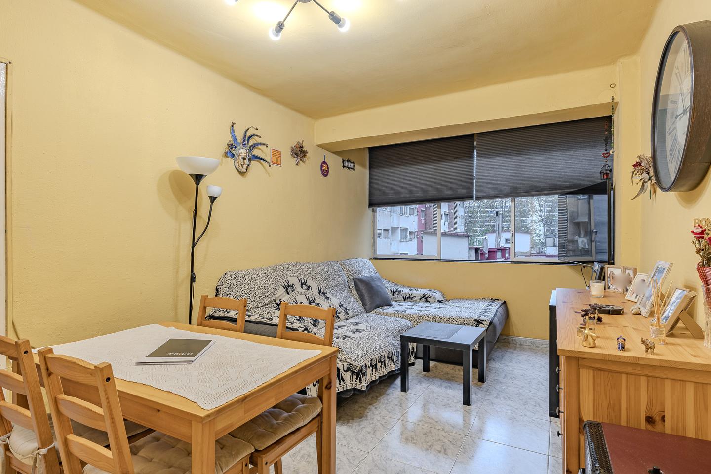 Piso en Carrer del Camp Arriassa, Barcelona, Barcelona de 63 m2