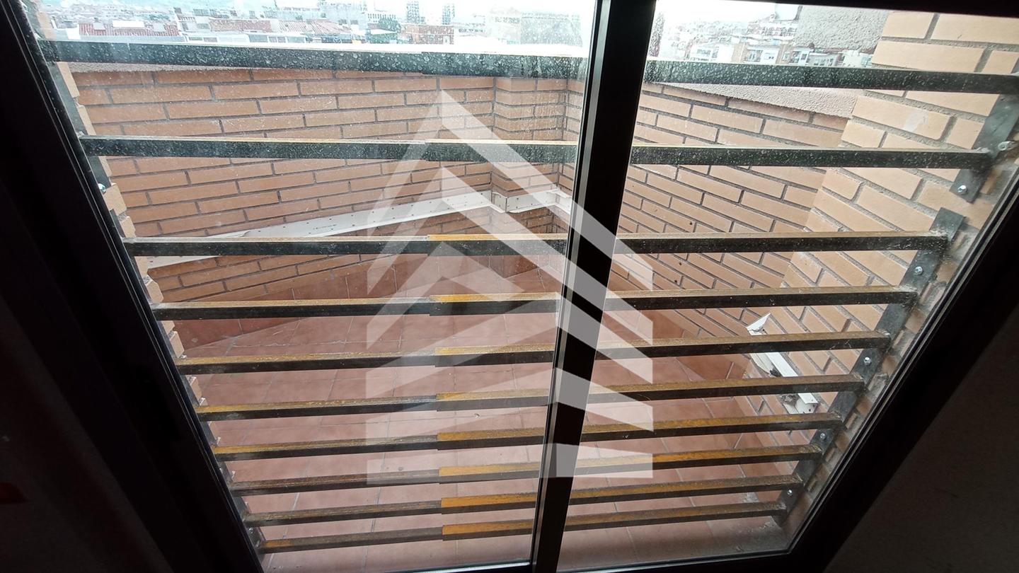 pisos en terrassa · carrer-de-l'hoquei-08226 259000€