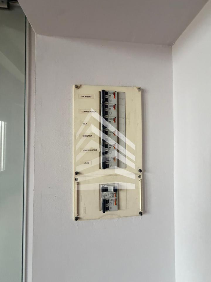 atico en manresa · placa-de-fius-i-pala-08241 188000€
