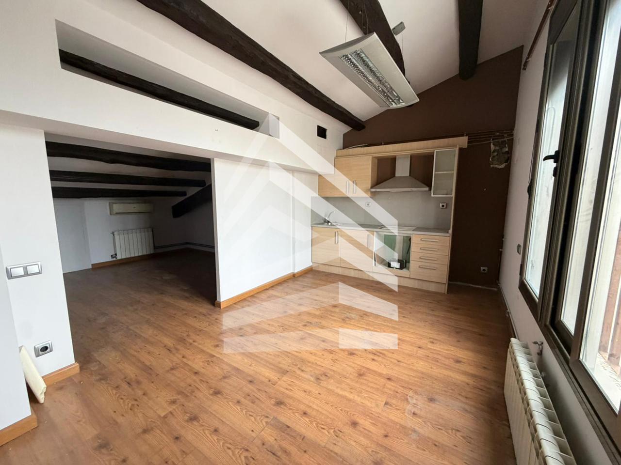 atico en manresa · placa-de-fius-i-pala-08241 188000€