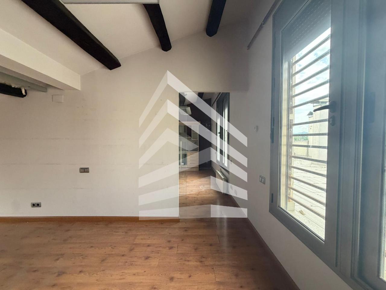 atico en manresa · placa-de-fius-i-pala-08241 188000€