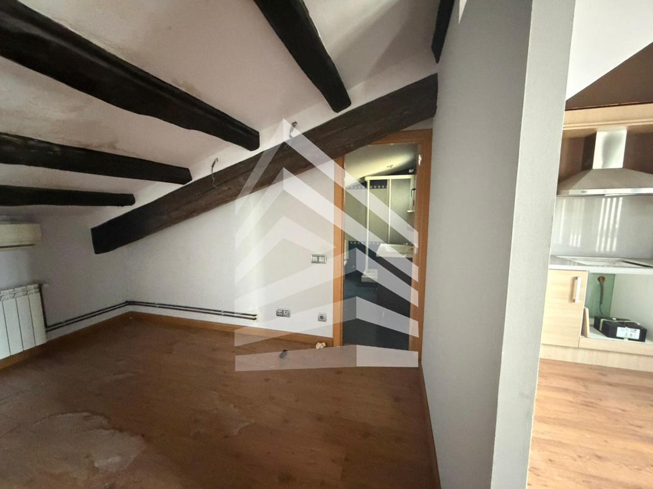 atico en manresa · placa-de-fius-i-pala-08241 188000€
