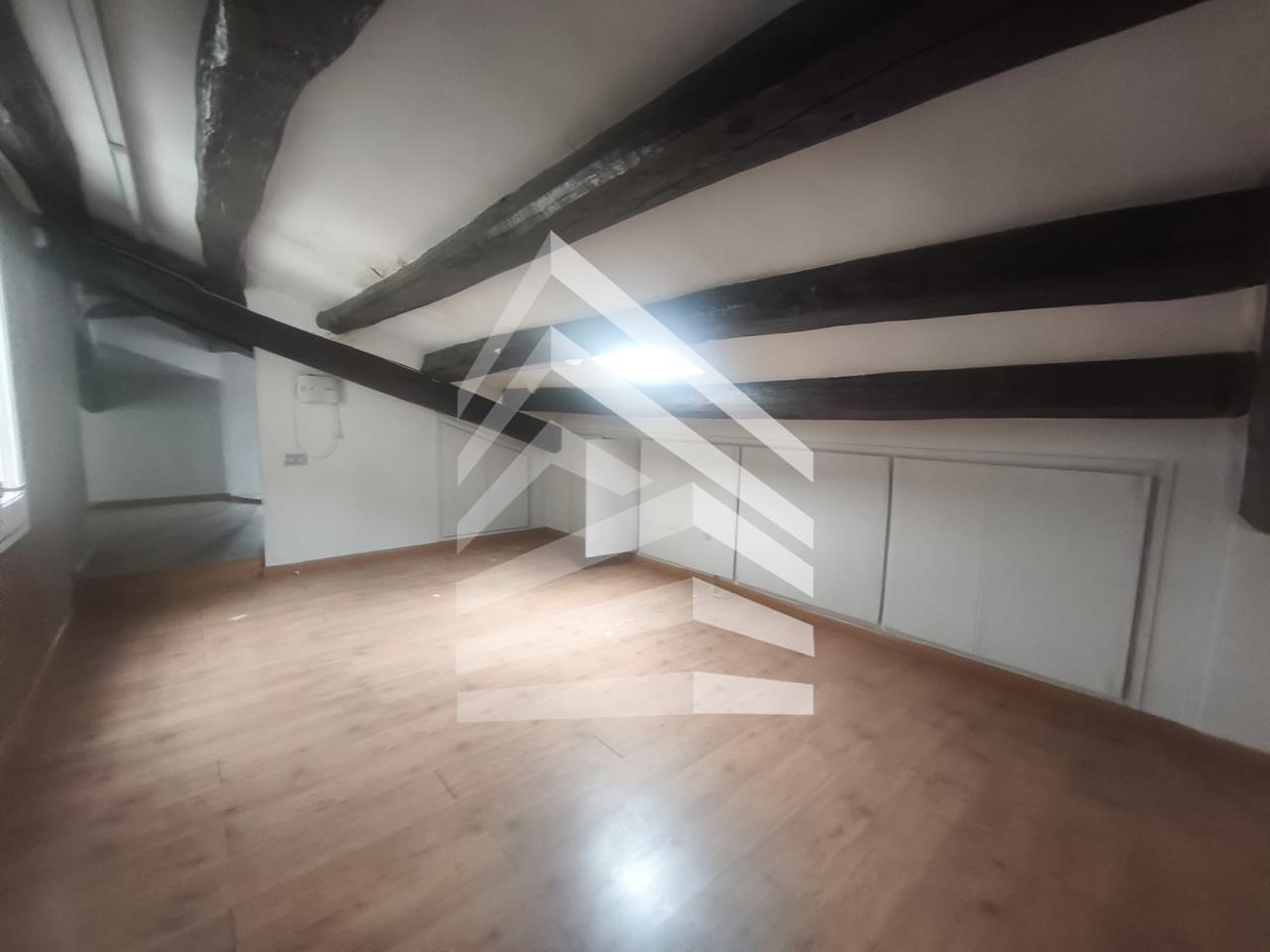 atico en manresa · placa-de-fius-i-pala-08241 188000€