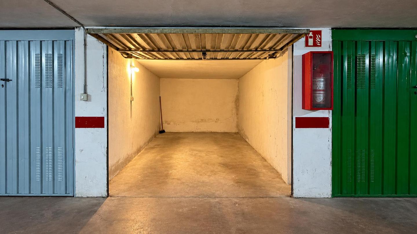 Plaza de parking en Laredo, Cantabria de 16 m2