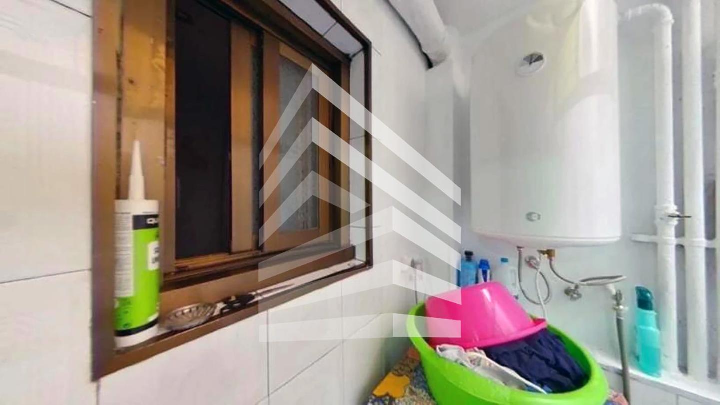 pisos en santa-coloma-de-gramenet · carrer-de-roger-de-lluria-08923 115000€
