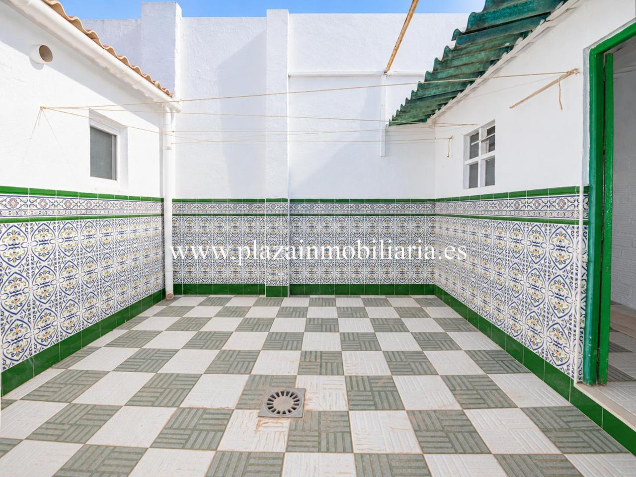 Casa / chalet en Lucena, Córdoba de 81 m2