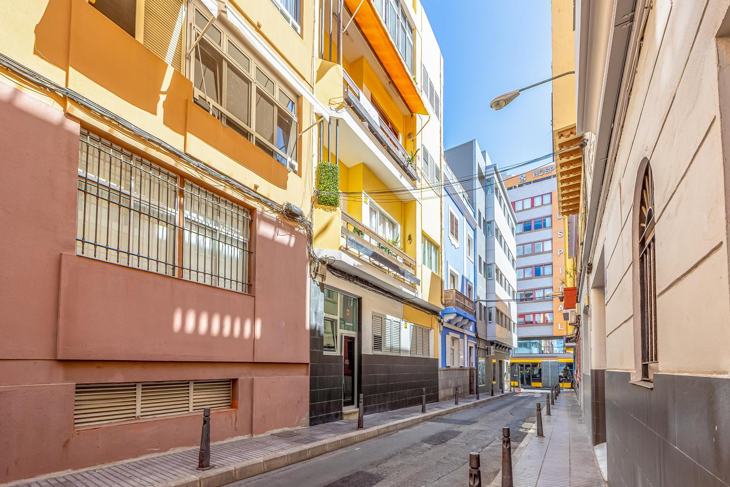 Piso en Calle Lucas Fernández Navarro, Las Palmas de Gran Canaria, Las Palmas de 95 m2
