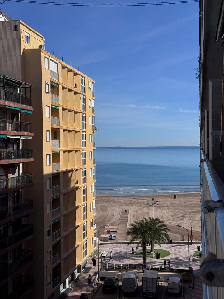 Piso en Carrer Cabanyal, Cullera, Valencia de 65 m2