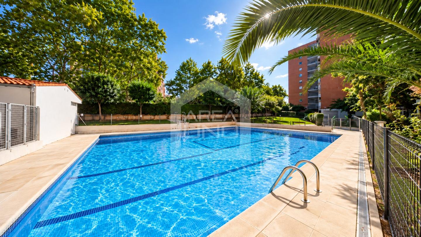 Piso en Calle Cáceres, Alcorcón, Madrid de 80 m2