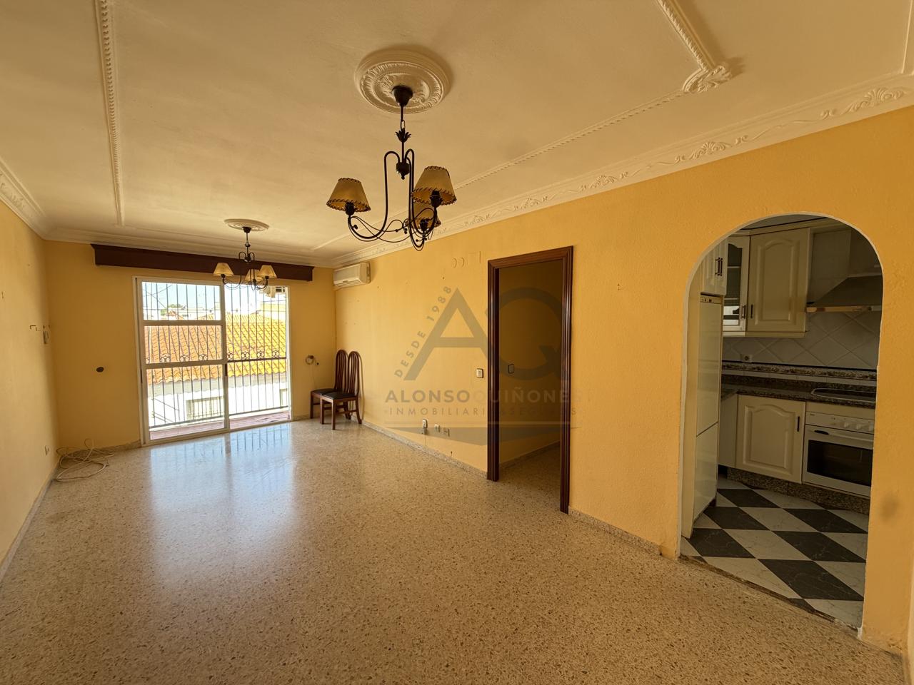 Piso en Los Palacios y Villafranca, Sevilla de 89 m2