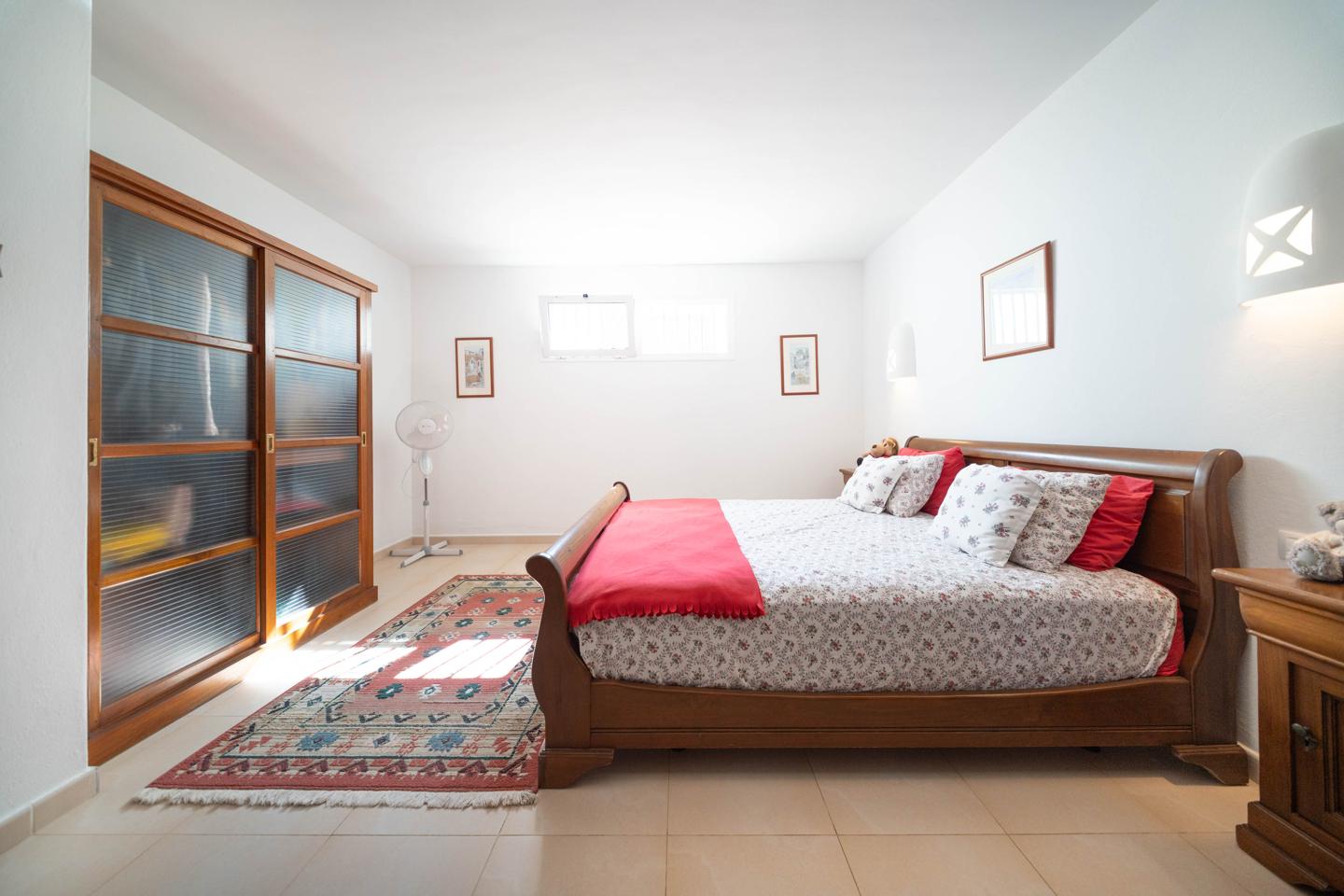 Superior 4 Bed Detached Villa With Pool & Views