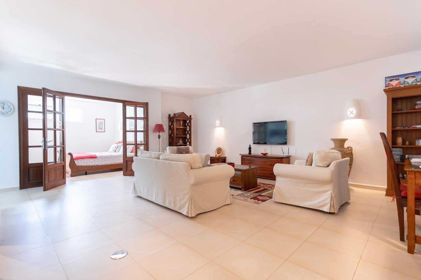 Superior 4 Bed Detached Villa With Pool & Views