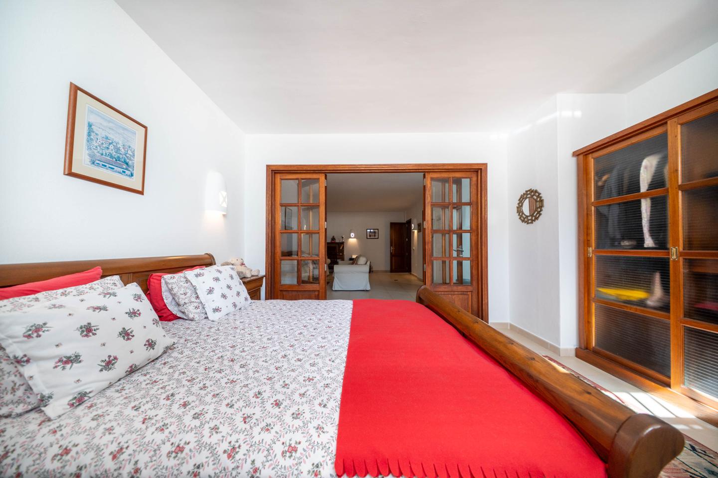 Superior 4 Bed Detached Villa With Pool & Views