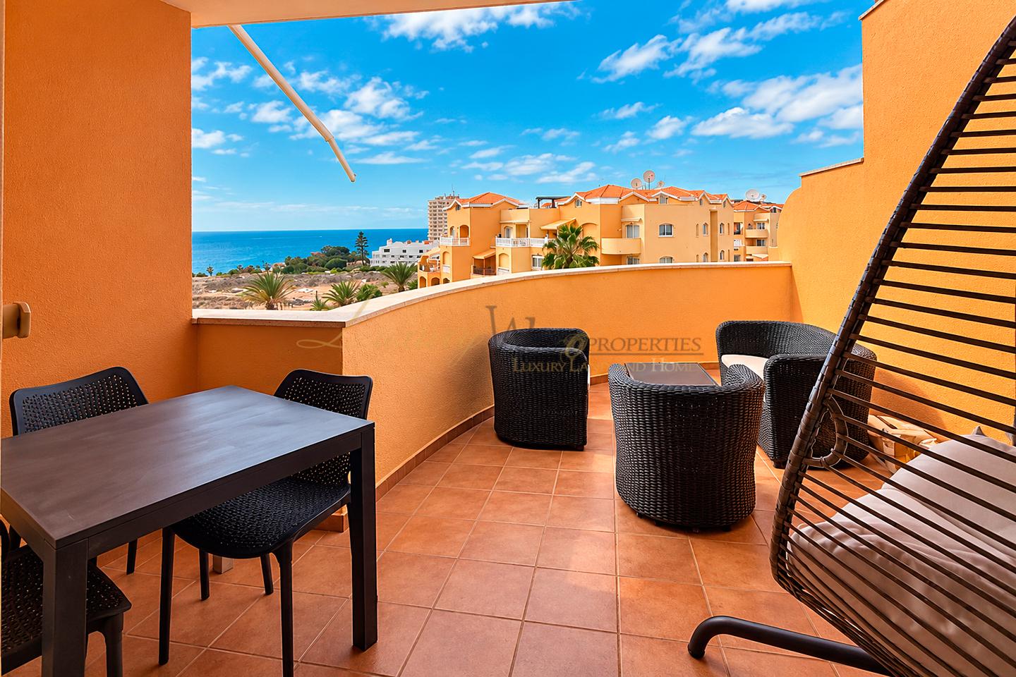 Piso en Calle la Marea, Los Cristianos, Santa Cruz de Tenerife de 69 m2