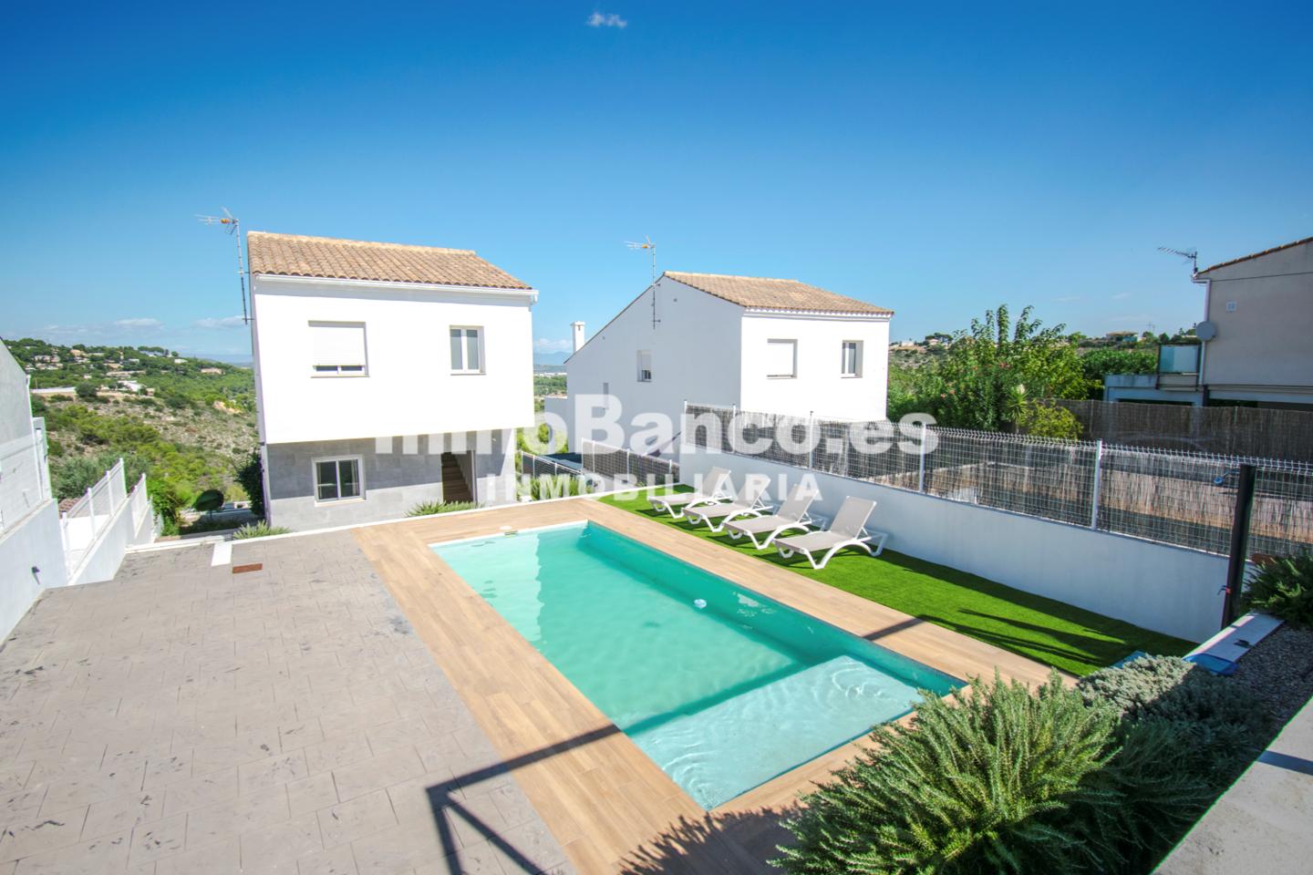 Casa / chalet en Torrente, Valencia de 210 m2