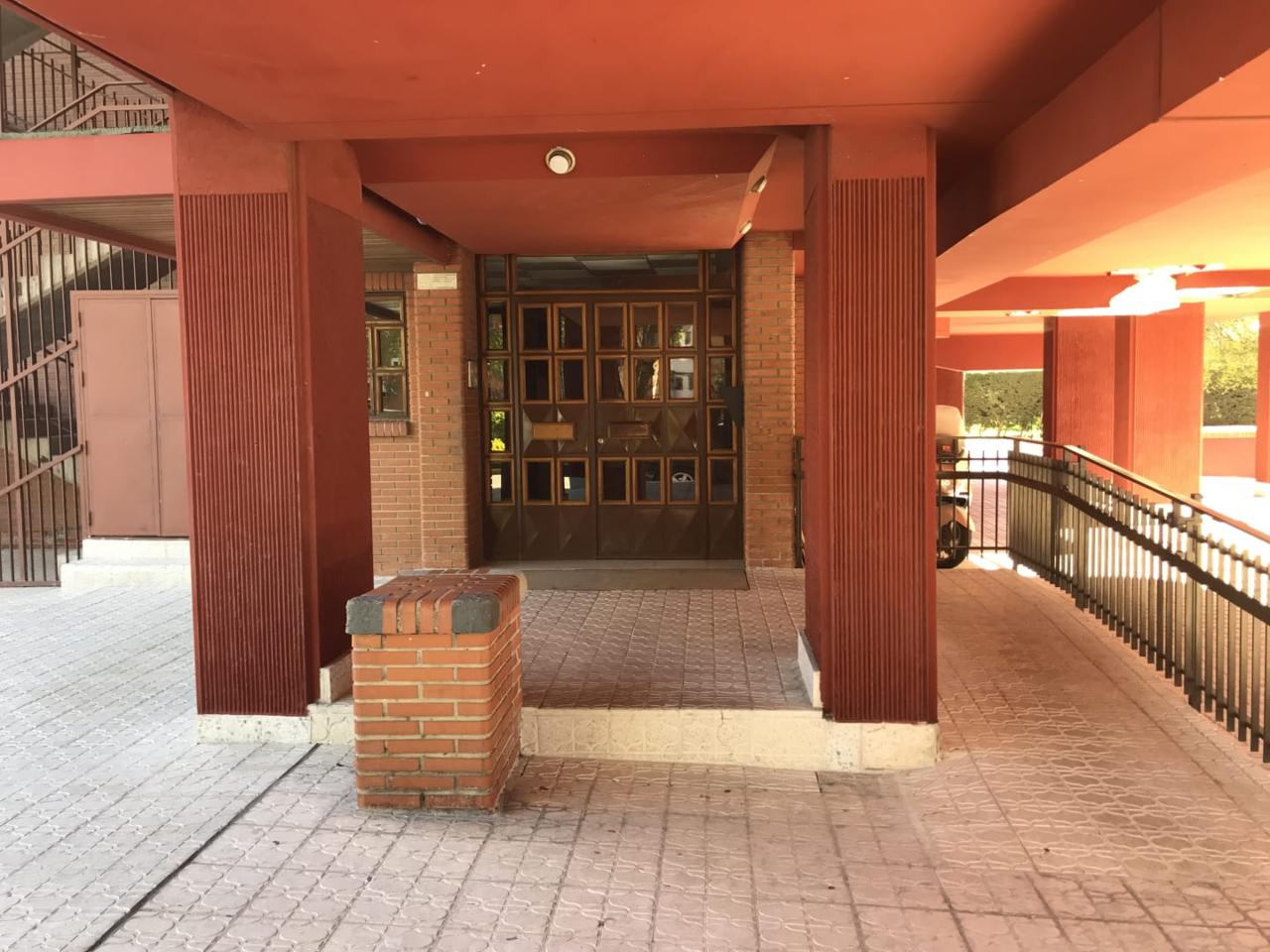 Piso en Avenida de los Rosales, Madrid, Madrid de 107 m2