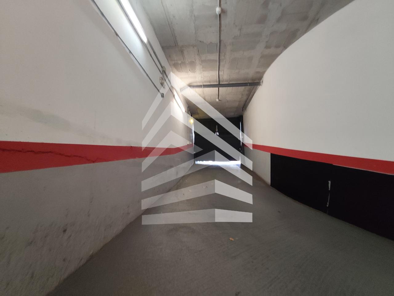 parking en barcelona · carrer-d'entenca-08029 130€