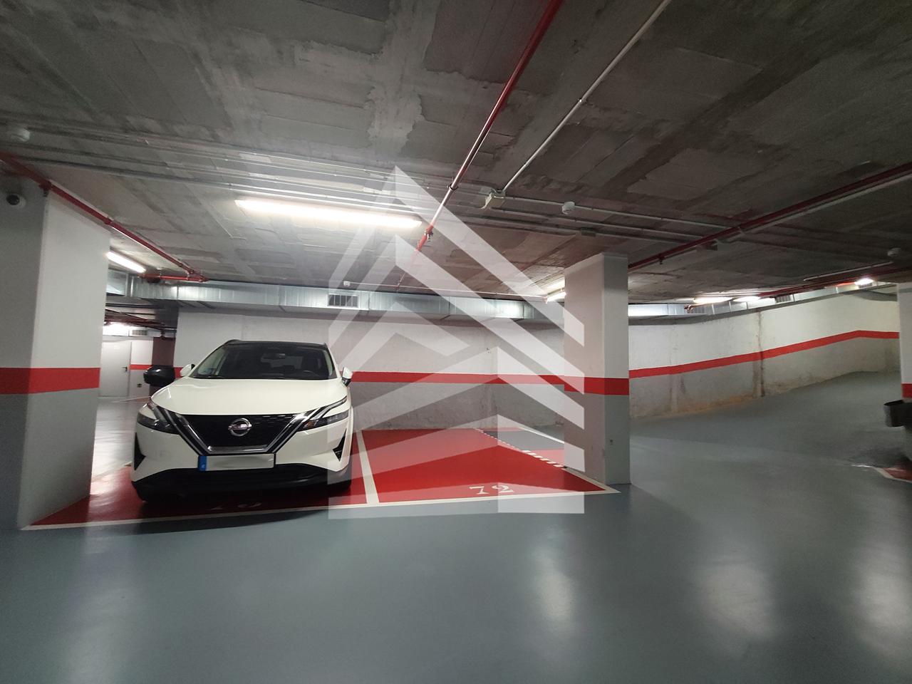 parking en barcelona · carrer-d'entenca-08029 130€