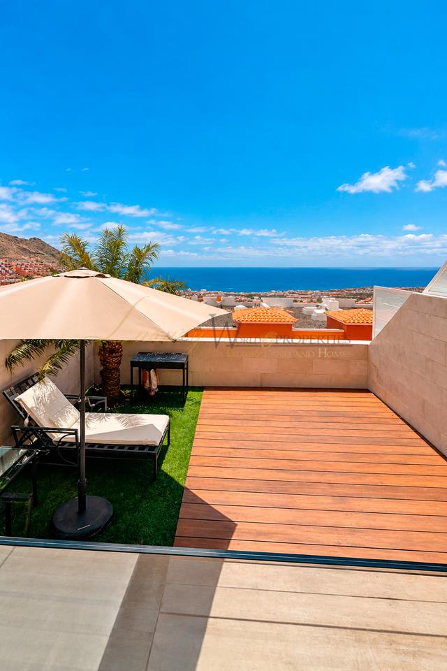 Casa / chalet en Calle Extremadura, Costa Adeje, Santa Cruz de Tenerife de 165 m2